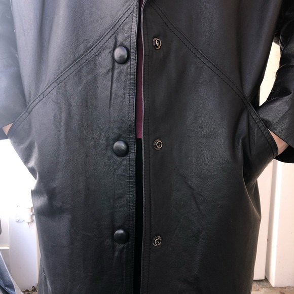 Vintage Wilson’s Leather Black Duster Trench Coat - Picture 3 of 7